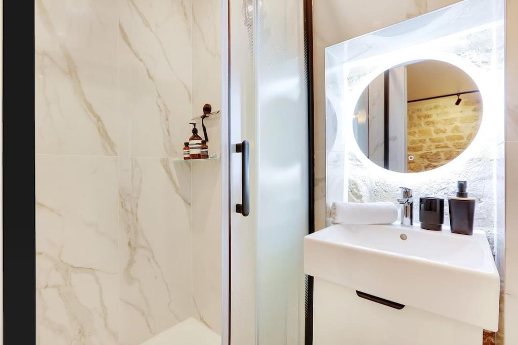 Gembnb Luxury Apartment In Paris - Abbesses - Montmartre Luaran gambar
